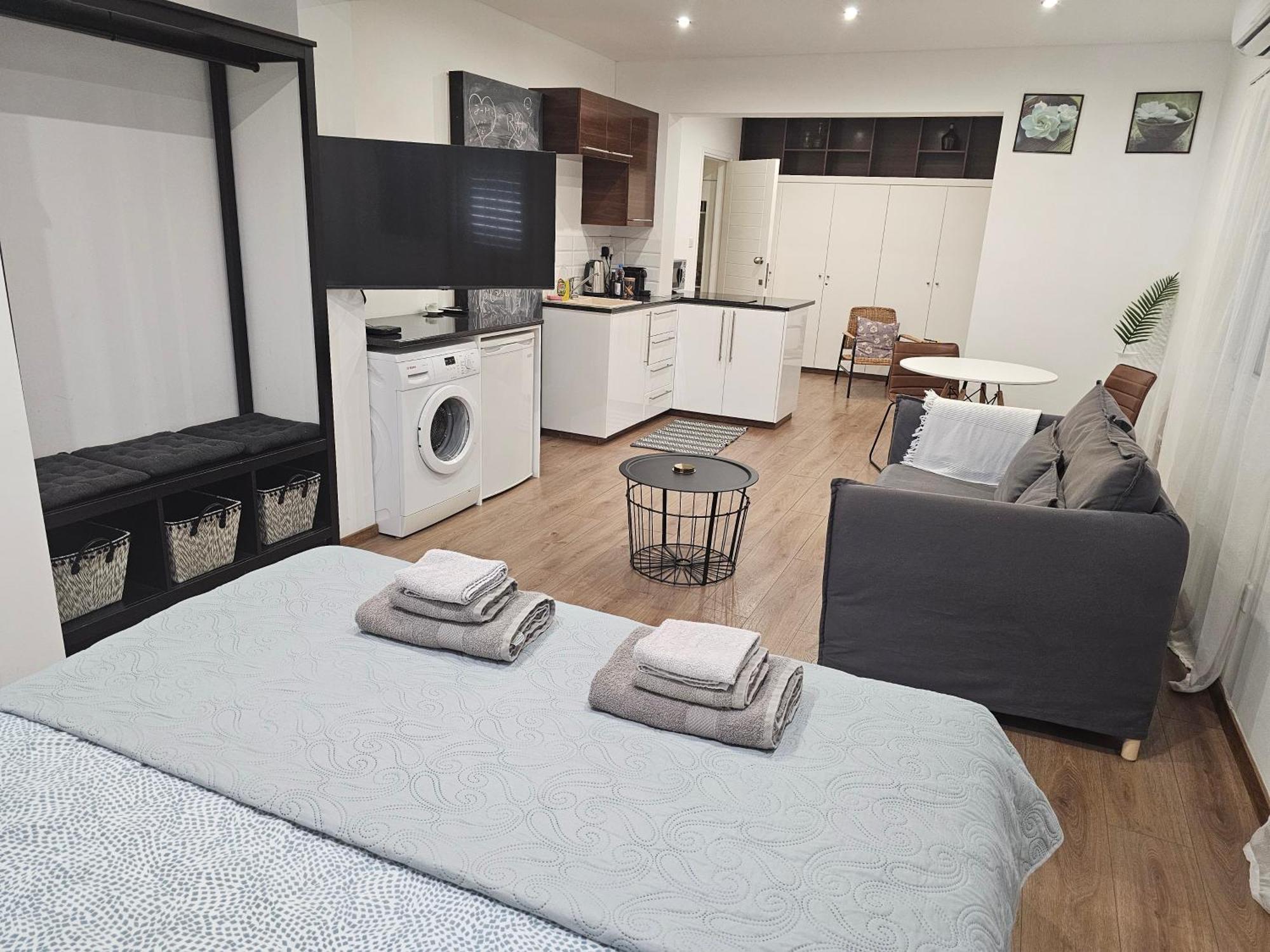 City Center Apartments Paphos Buitenkant foto